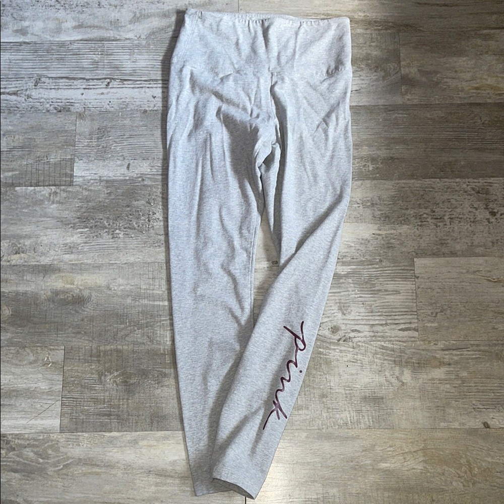 PINK Victoria’s Secret Gray maroon PINK  script logo Leggings small